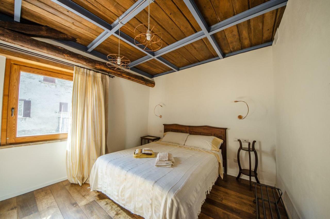 Al Vicolo Dei Pescatori Bed & Breakfast Anguillara Sabazia Ngoại thất bức ảnh